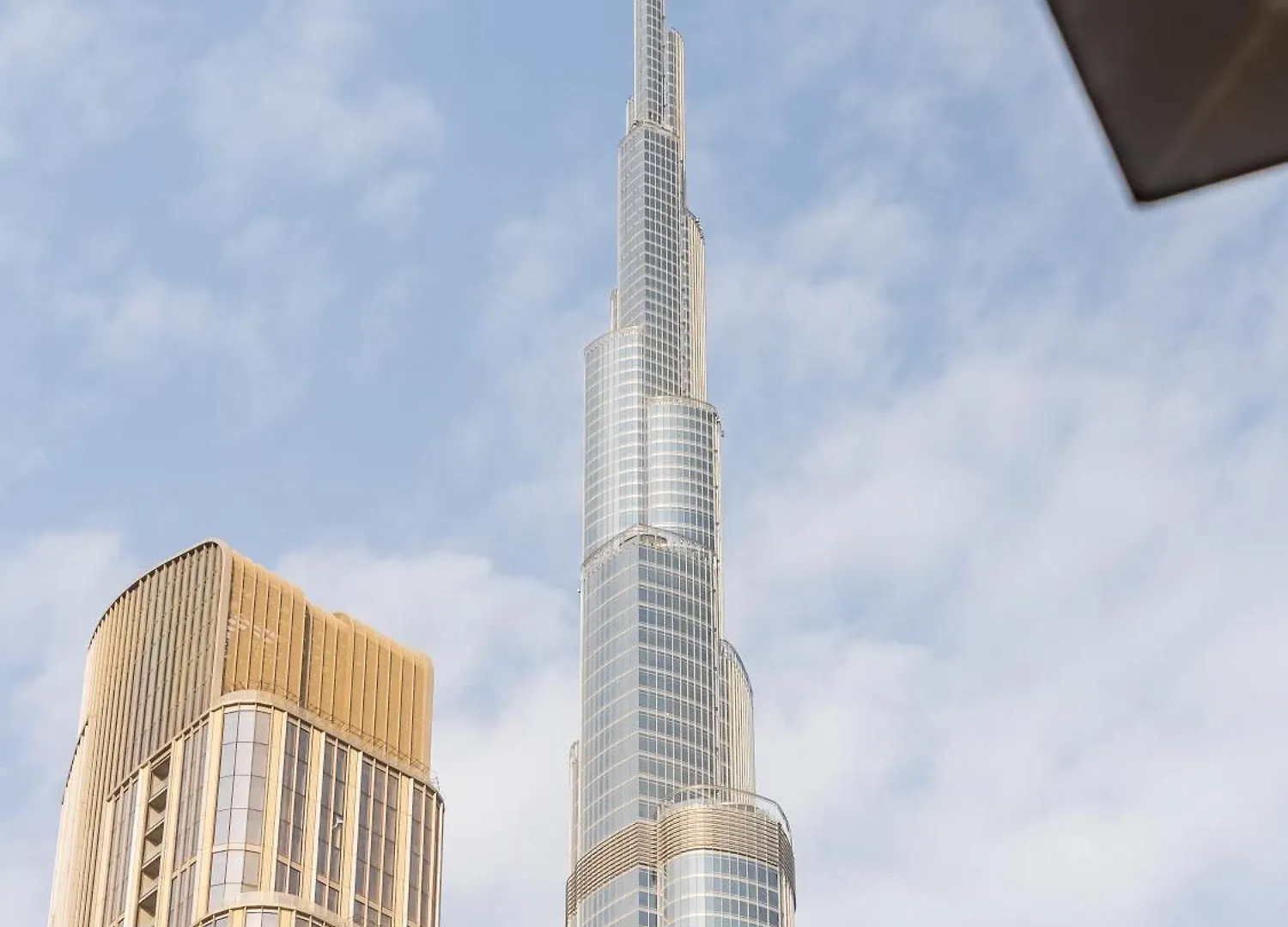 The 'Paris' Condo - Stylish 2Bd With Burj View Dubai