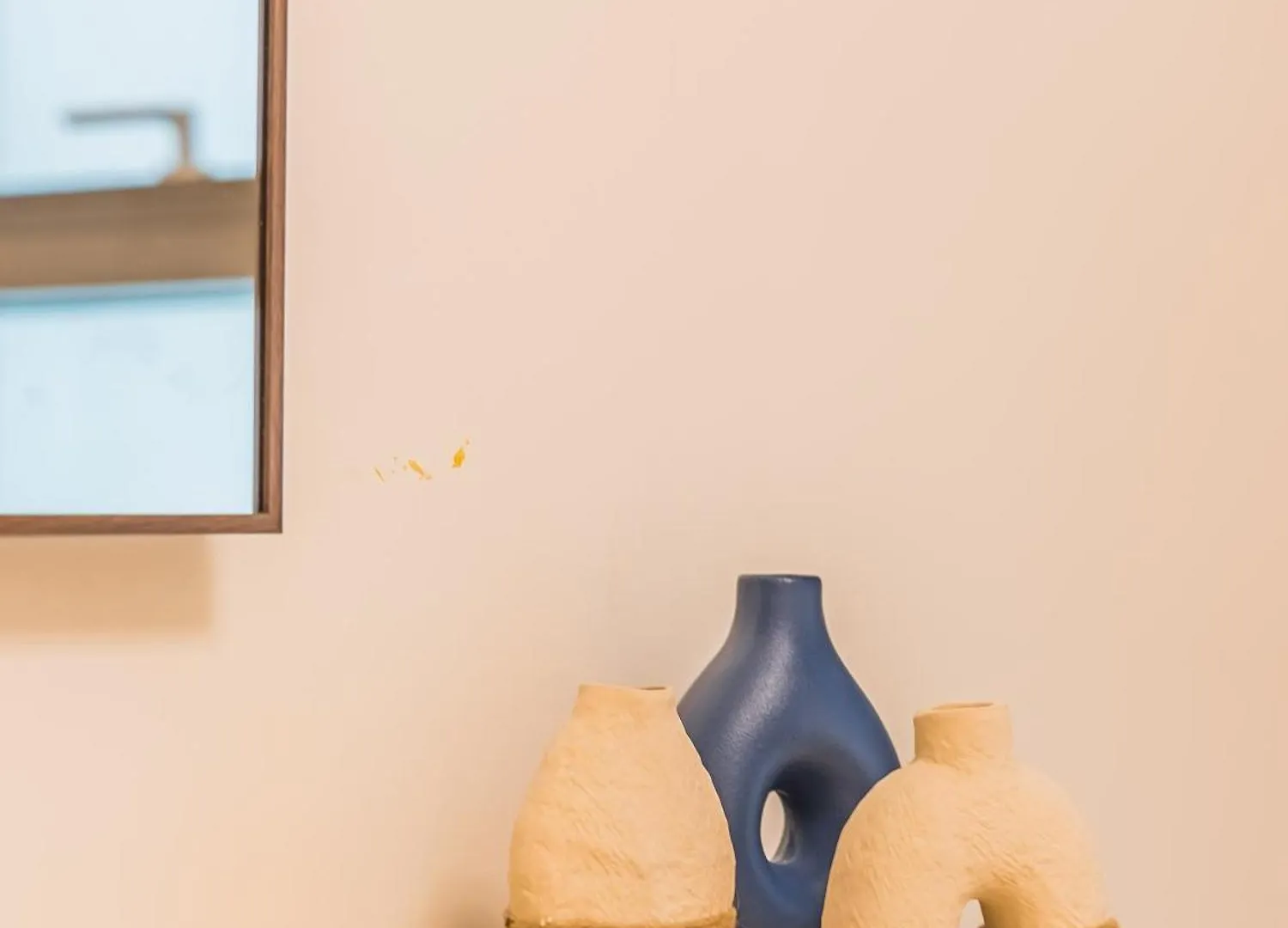 The 'Paris' Condo - Stylish 2Bd With Burj View Dubai United Arab Emirates