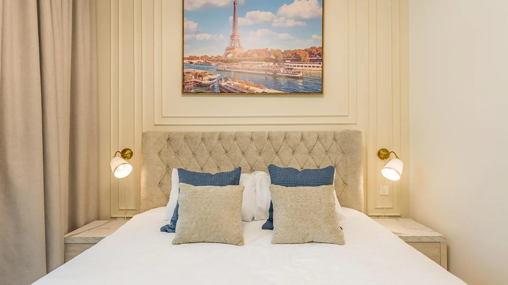 The 'Paris' Condo - Stylish 2Bd With Burj View Dubai 0*,