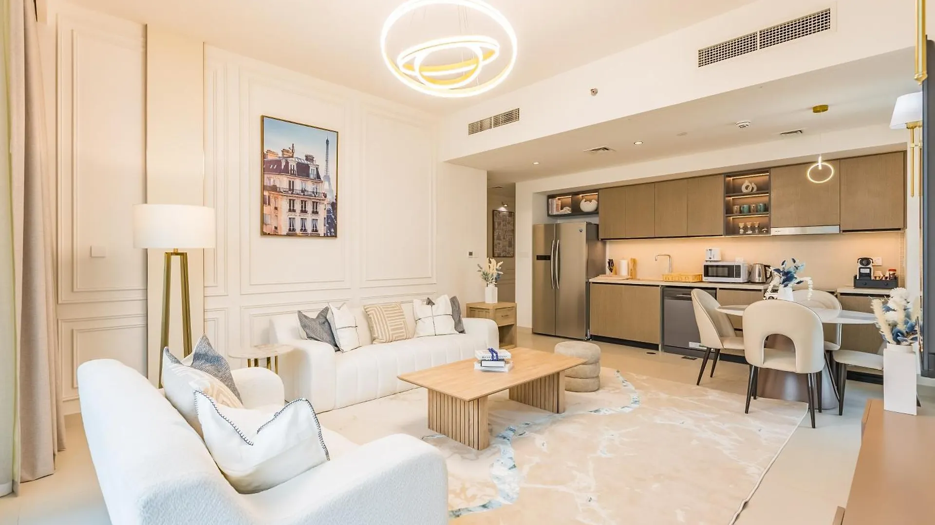 The 'Paris' Condo - Stylish 2Bd With Burj View Dubai