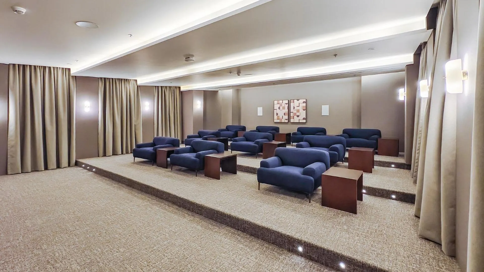 The 'Paris' Condo - Stylish 2Bd With Burj View Dubai Apartment