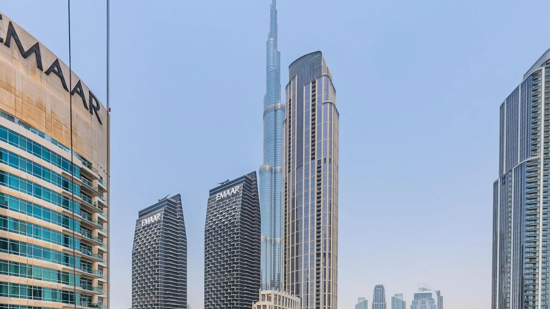 The 'Paris' Condo - Stylish 2Bd With Burj View Dubai Apartment