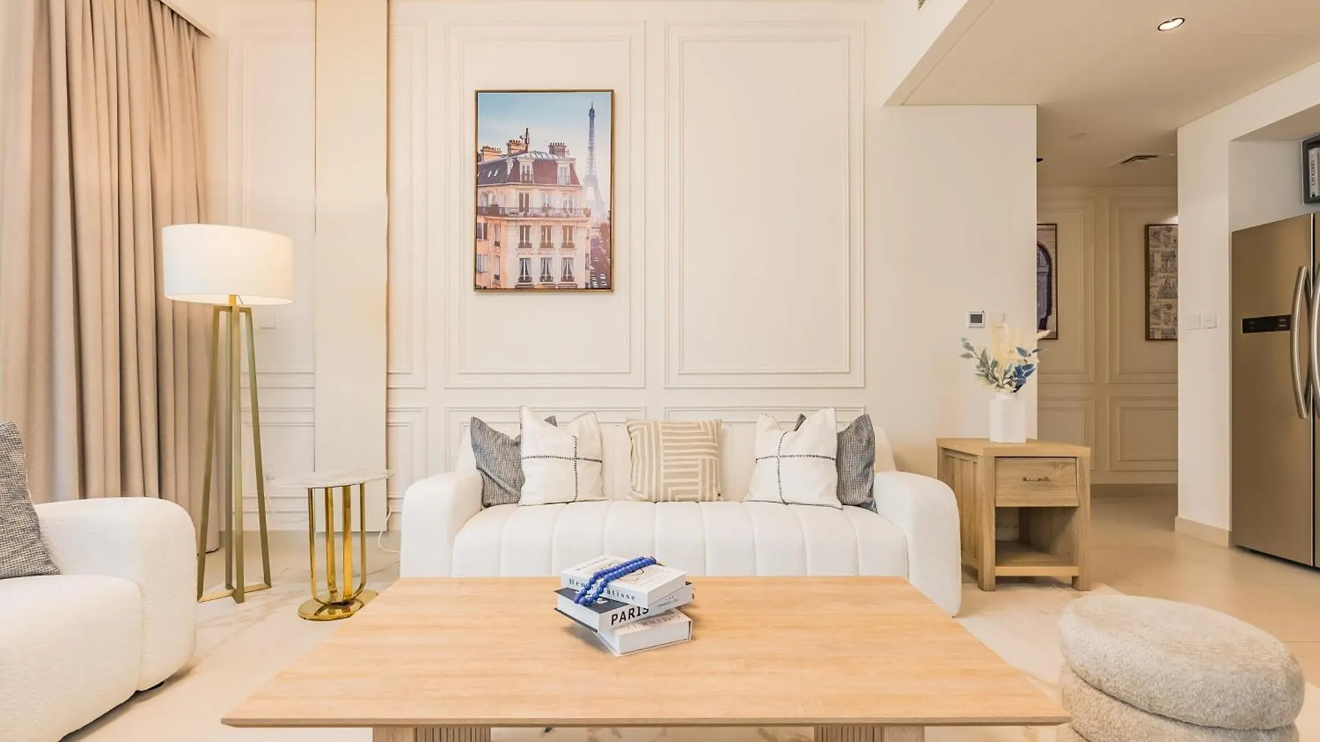 Apartment The 'Paris' Condo - Stylish 2Bd With Burj View Dubai